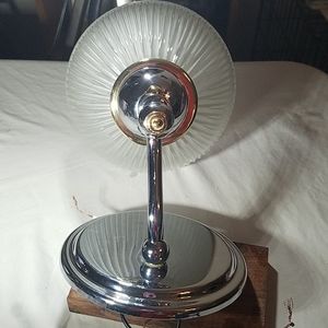 Bathroom light fixture, Single bulb